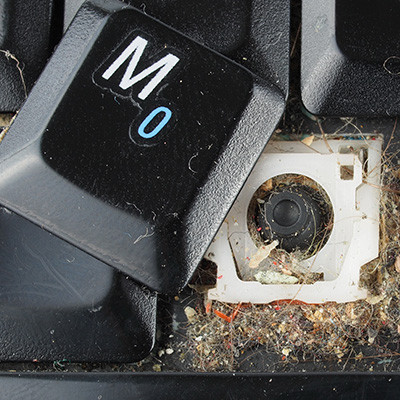 Keyboards Get Pretty Gross, Here’s the Safest Way to Clean It